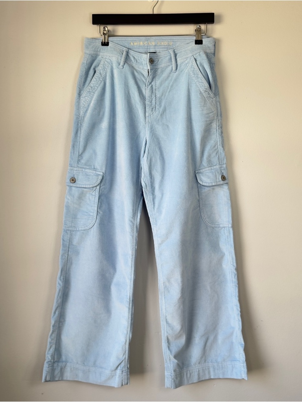 American Eagle Corduroy Cargo Pants Womens High Rise Baggy Wide Leg Skater SZ 6 - Picture 2 of 15